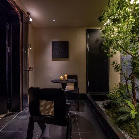 YIGU HOTEL