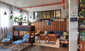 Grandi by Center Hotels - Housity