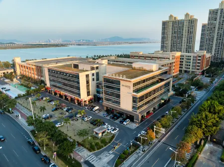 James Joyce ELITE Hotel (Zhuhai Jinwan Huafa Business Center)