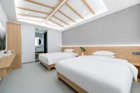 Shuimuyuan Boutique Guesthouse - พร้อมระเบียง