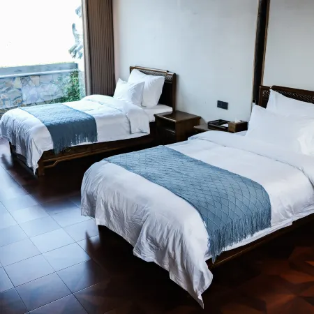 Fengqixianmu Homestay