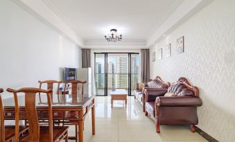 Beihai Hongyuan Scenic Apartment (Underwater World Old Street)