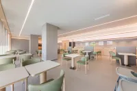 JI Hotel (Lingao Jiangbei Road) - breakfast
