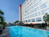 Grand Zuri Cikarang Jababeka Hotels in Bekasi Regency
