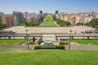 Hotel DAH - Dom Afonso Henriques Hotels near National Tile Museum