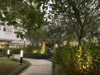 Staycation Jakarta - Kensington Royal Suites Hotel dekat Lulu Cakung