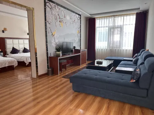 Kangma Weinasi Hotel فنادق في كانغ ما