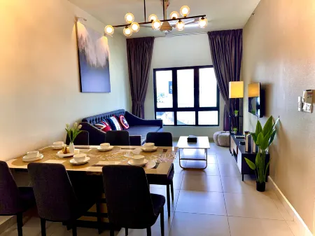 2R2B Sweet Home Cyberjaya Suites Отели рядом с достопримечательностью «Lingkaran Cyber Point Park»