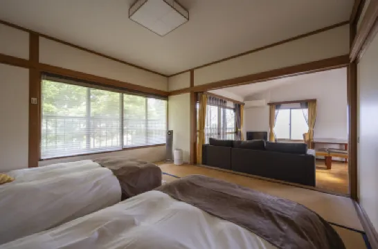 lenessa jougasaki Отели в г. 