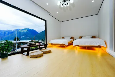 Gongbo'gyamda Hidden World · Guanyun Mountain Residence Homestay Hotel in zona Basongcuo Starry Sky Outdoor Bubble Tent Campsite