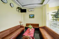 Hotel O Wesly House Sei Sikambing D住宿飯店