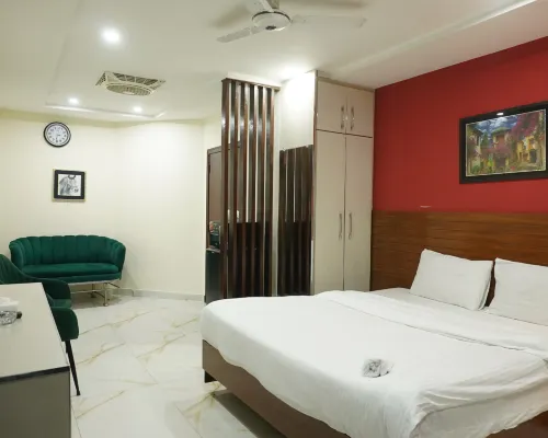 Elites Residency Hotels near Data Darbar