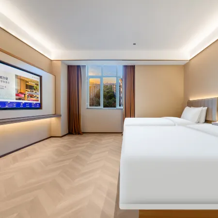 Starway Hotel (Yining Administrative Service Center State Museum)