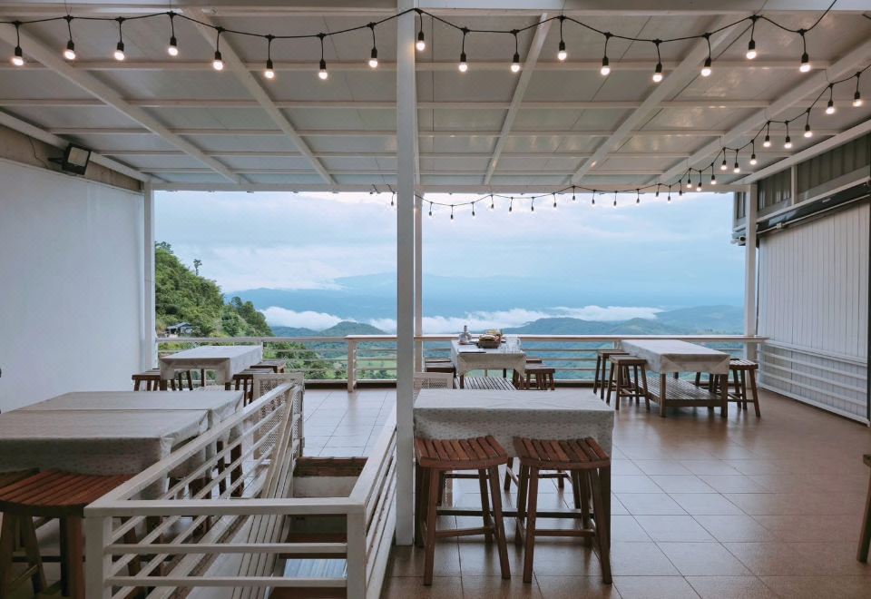 미스티 밸리 산책로