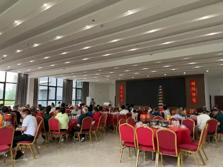 Yuan'an Huilongwan Hotel Отели в г. Юаньань