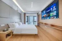 Youshan Suyu Holiday Hotel (Haikou High-Speed Railway East Station Longhu Tianjie)