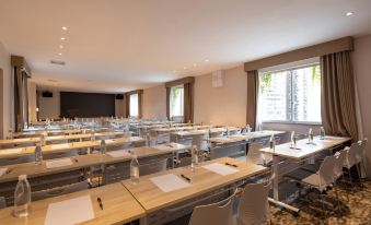 MEHOODLESTIE(Nanning Dongge Road Metro Station Store)