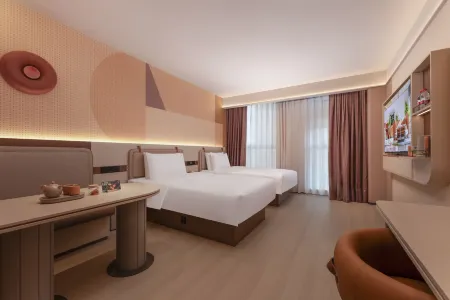 Orange Hotel (Lianyungang Donghai Crystal City Branch) Отели в г. Дунхай
