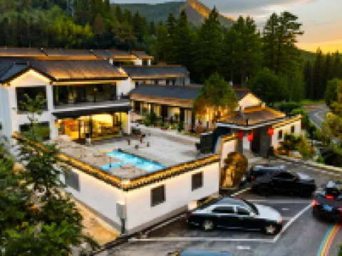 Qiyun Songyun Courtyard Villa Homestay (Ningguo Wannan Chuanzang Line) Hotels near Xijin Ferry