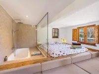 Love Suite 尼維格拉斯酒店