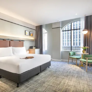 Holiday Inn Melbourne Bourke Street Mall by IHG