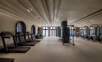 Buildings 10, Central Town North, CTG Travel · Aranya · Jiulong Lake, Huadu District, Guangzhou