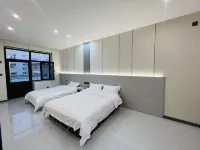 Jinyanju Homestay Hotels in Dai County