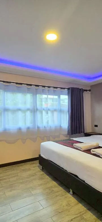 ห้องซูพีเรียร์ เตียงใหญ่ 1 เตียง