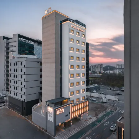Daegu February Hotel Lions Park