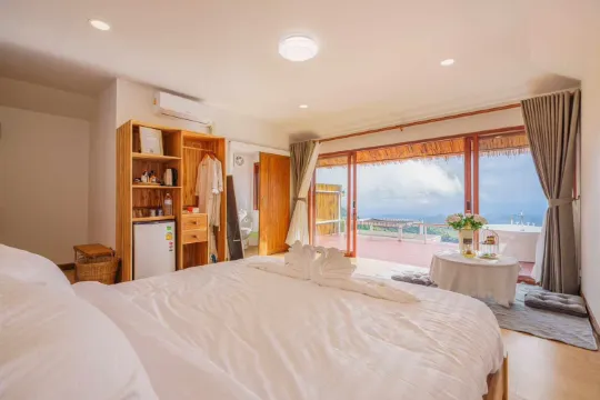 ห้องวิวภูเขา(เตียงควีนไซส์)