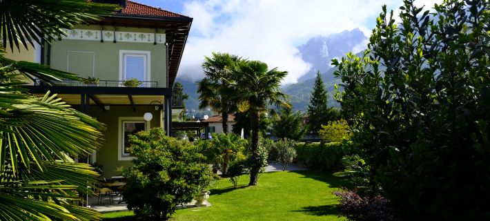 Residenza Laurum Hotels in Lecco