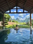 Yangshuo Fadai overhanging hot spring light luxury hotel