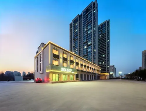 Hi Inn Hotel (Yuncheng Wuyue Plaza)