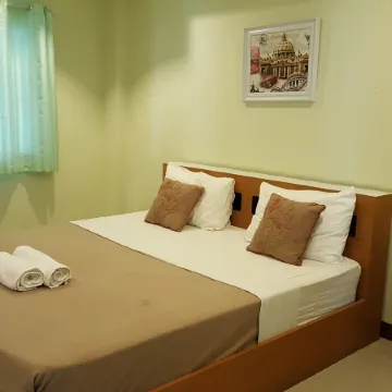 Somboonplace Korat Отели рядом с достопримечательностью «Школа Ратчасима-Виттхаялай»