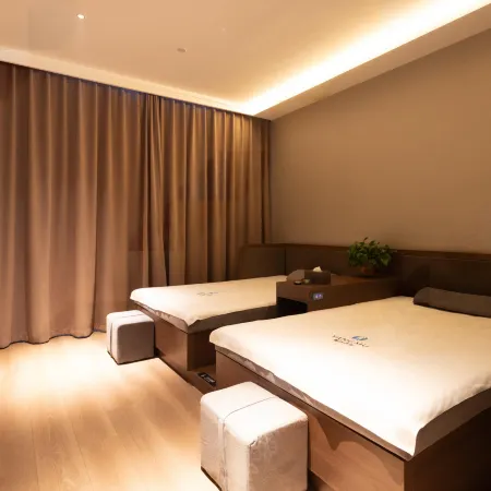 Shangqiu Jinshangju Yangmu Hotel (Shangqiu Vocational and Technical College Wanda Plaza)