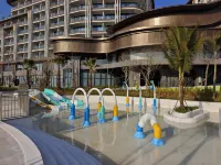 Hilton Garden Inn Xishuangbanna - Beach