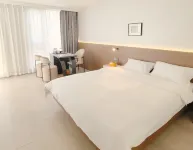 Yunxu Hotel