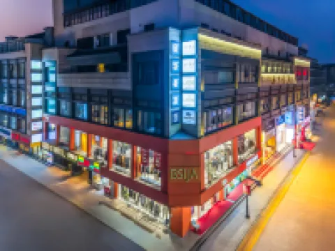 Yueting Hotel (Suzhou Guanqian Street Pingjiang Road Branch)