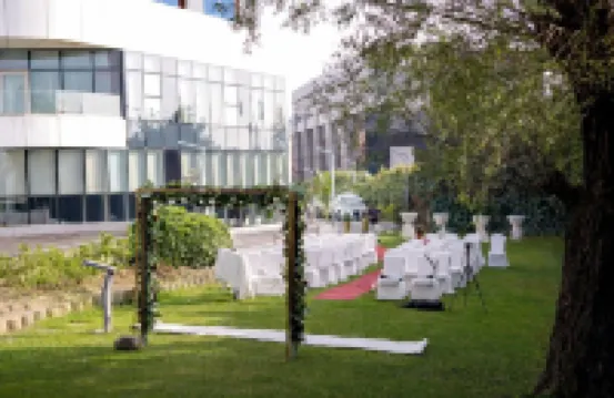 Ramada Encore by Wyndham Istanbul Bayrampasa Hotels near Halic Congress Center