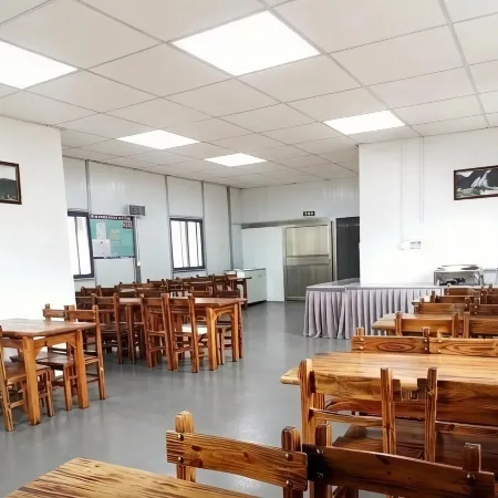 Lecheng Hotel