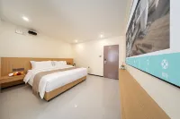 Shangyunju Apartment (Shenzhen Longhua Qinghu North Subway Station) - parking