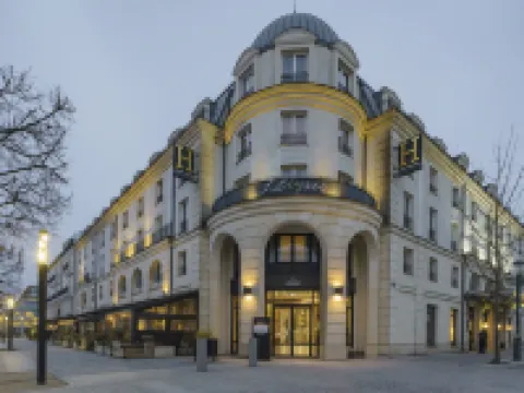 Hotel l'Elysee Val d'Europe Hotel a Serris