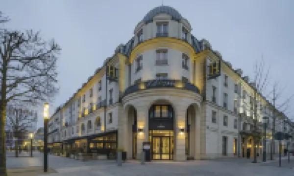 Hotel l'Elysee Val d'Europe