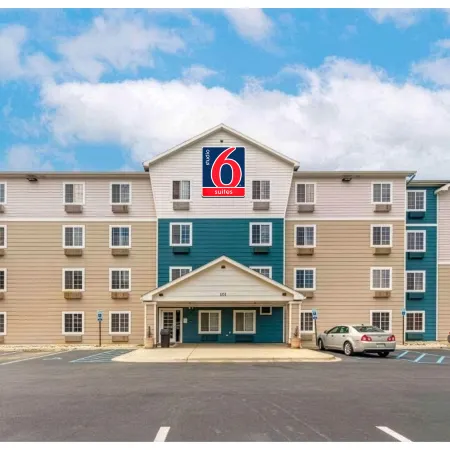 Studio 6 Extended Stay Birmingham Pelham  AL