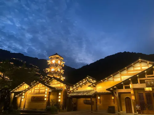 Fenghe Xinhua Homestay (Wang Xian Gu)