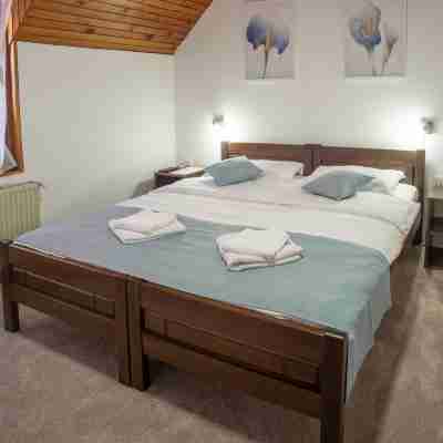 MB Hotel Rooms