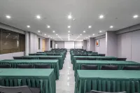 Heyuan HQ E-Sports Hotel