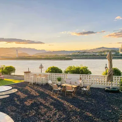 Yichang Qiahao Riverside Homestay (Three Gorges Dam) Hotels near The Three Gorges Dam Tourism Area