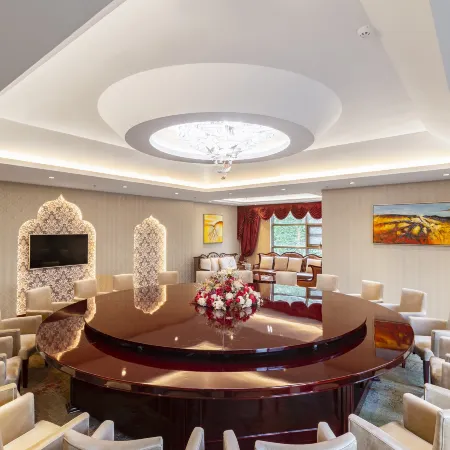 Manglan Hotel (Huangguoshu Scenic Area Tourist Center Store)