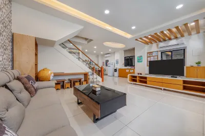 Jialai Homestay｜Parking Available・Near Magong Center 奎壁山周辺のホテル